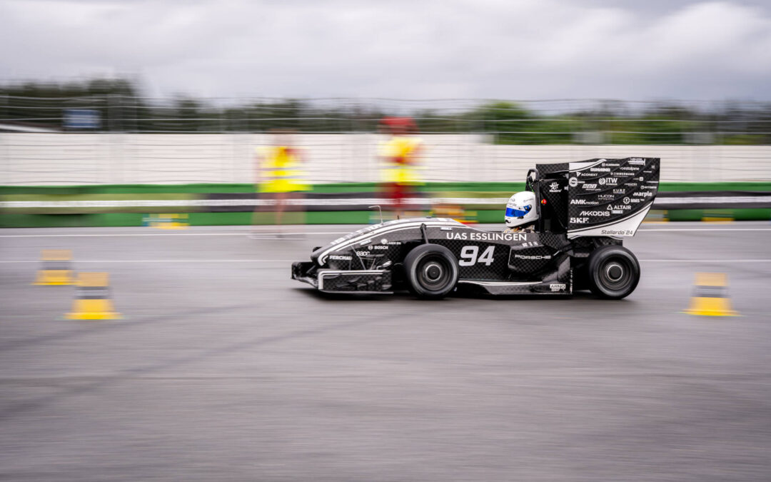 Precision on the Track: How the OMS 7 is Empowering Esslingen University’s Racing Team